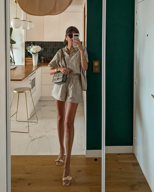 Chic Striped Women's Two-Piece Shorts Set for Effortless Style photo review