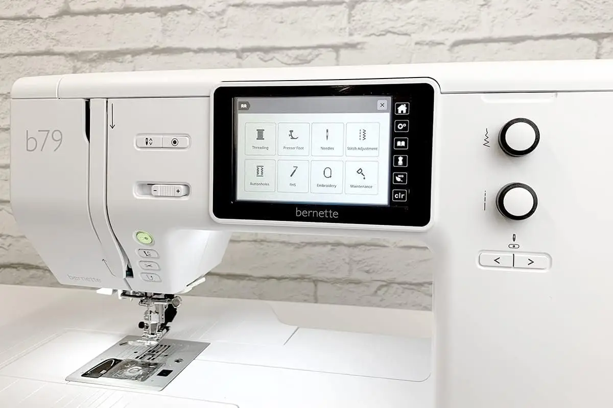 

ORIGINAL SEALED B79 Sewi-ng and Em-broidery Machine