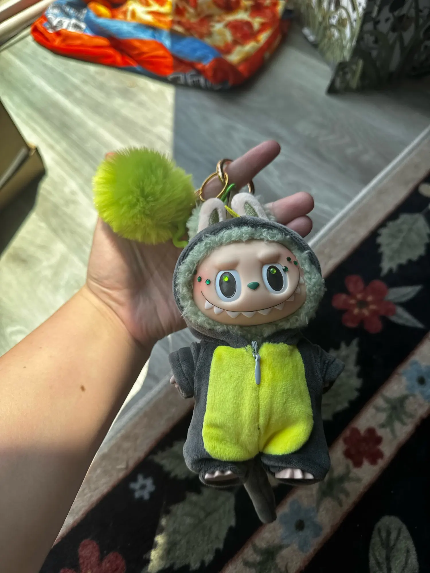 Labubu Doll Clothes: 15CM Dinosaur Animal Suit 6-Piece Set with Hat photo review