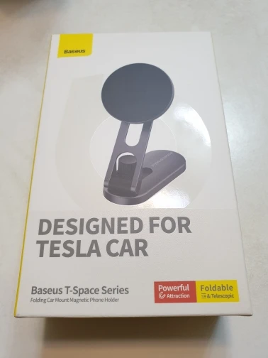 Teslahubs™ 6D Magnetic Phone Holder  customer photo