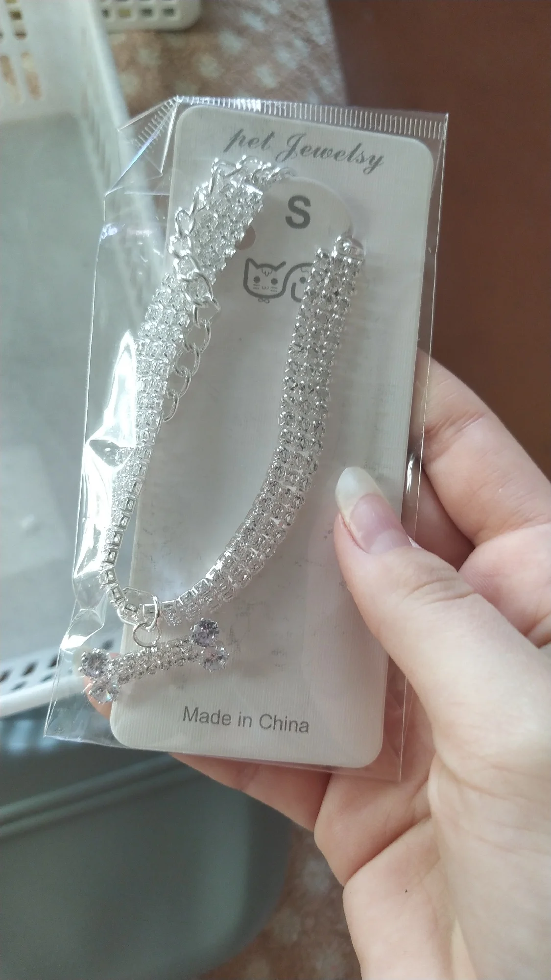 Sparkle Paws: Rhinestone-Studded Stretch Pet Collar with Elastic for Cats and Dogs photo review