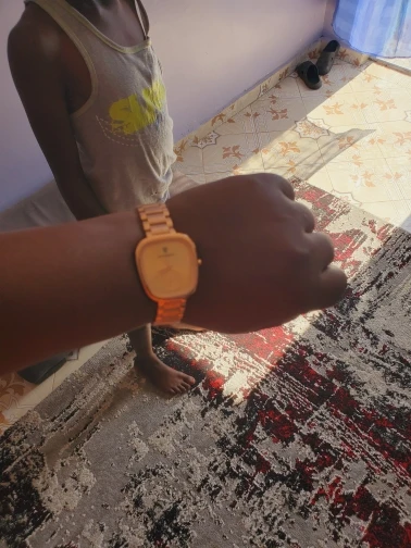 POEDAGAR Luxury Watch for Woman photo review