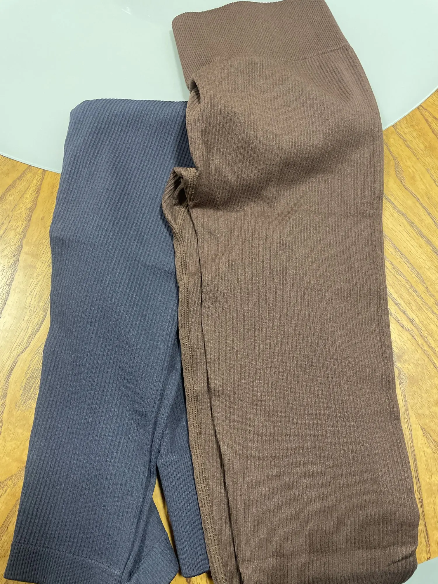 High-Waisted Ribbed Seamless Yoga Leggings photo review