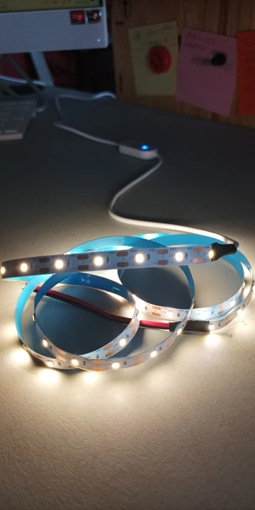 DC5V USB LED Strip 2835 Dimmable Touch Switch Backlight TV Light photo review