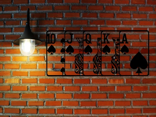 

Royal Flush Metal Wall Art, Wall Art Livingroom Wall Decor, Poker Wall Art, Gift for Gamer, Game Room Decor, Wall Art, Minimalis
