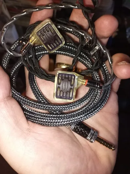 XINHS S100 Black Pearl Earplug IEM Replacement Cable High Purity