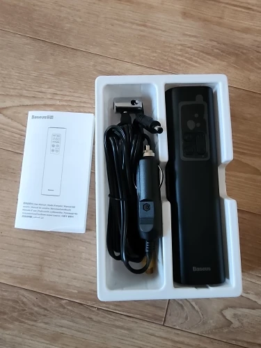 TeslaHubs™ Portable Air Pump customer photo