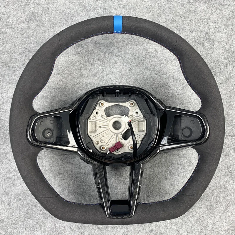 

Рулевое колесо из углеродного волокна под заказ для BMW G02, G05, G06, G14, G15G16G17, G20, G30, G80, G82, F92, F90, M5, новое обновление 2025 M4