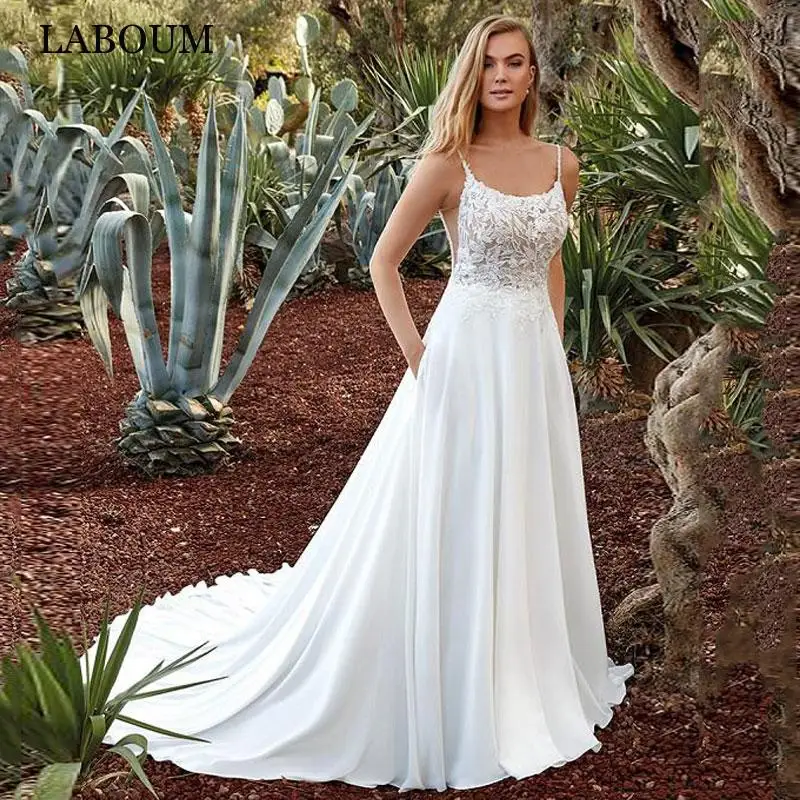 

LaBoum Spaghetti Straps Wedding Dress for Women Vestido De Casamento Robe De Mariée A-Line Lace Applique Sleeveless Backless