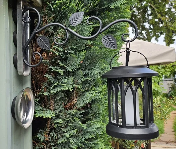 Solar Powered Flickering LED Flame Lamp With Clip, Waterproof Outdoor Wall Light, Garden Landscape Lamp, Christmas Decoration photo review
