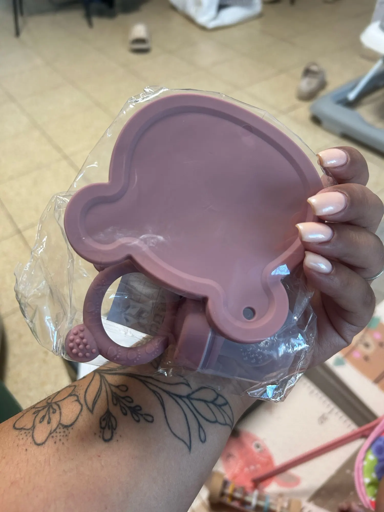 Baby Ice Cream Pops Silicone Mold - Fruit Popsicle Maker and Teething Toy photo review