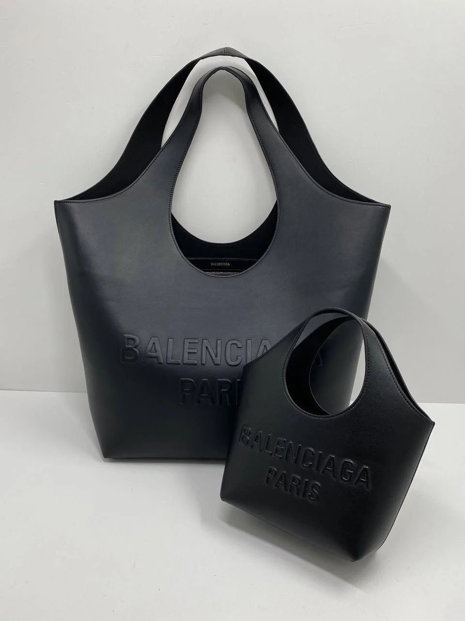 Сумка женская на плечо BALENCIAGA