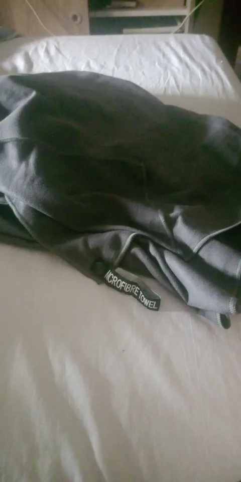 Performance Gym Towel — Silver Ion Fast-Dry