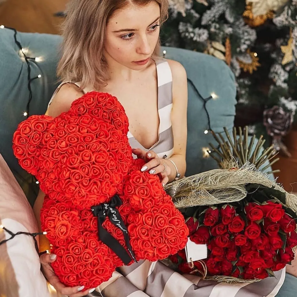 Rozenbeer, bloemenbeer, teddybeer in rozenvorm, rozenbeer voor altijd kunstbloemen met doorzichtige doos, 24 cm, cadeau voor vrouwen (rood