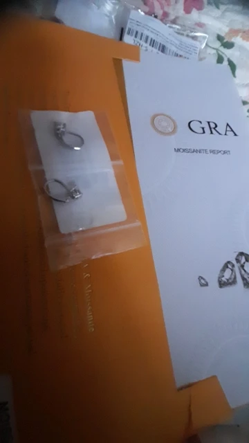 Moissanite Ear Stud Earrings photo review