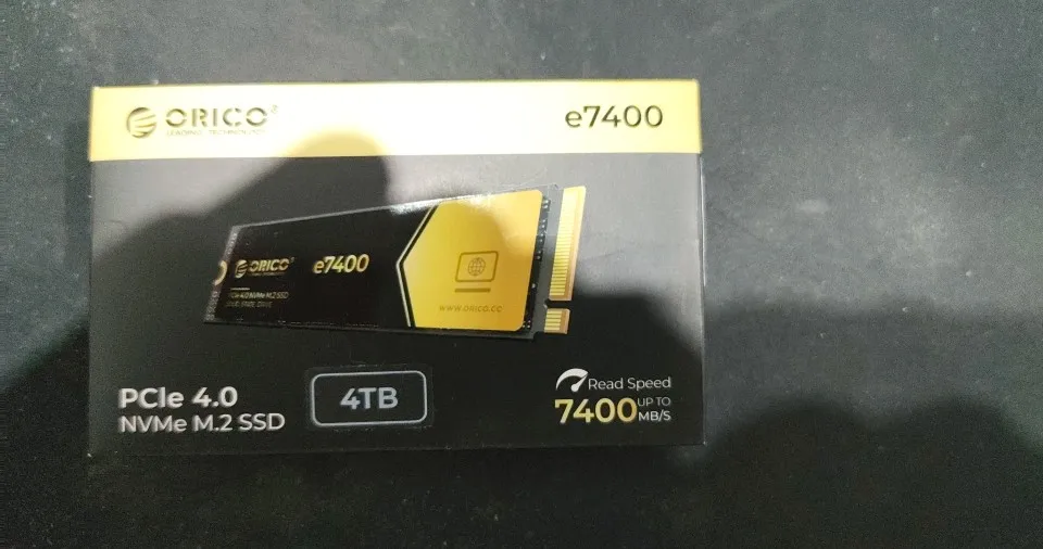 ORICO E7400 2TB 内蔵SSD M.2 NVMe Gen4x4 新品 ORICO e7400 M.2 NVMe SSD