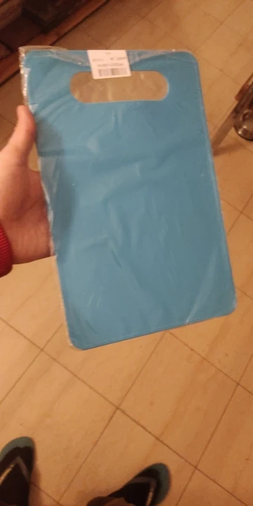 Creative PP Square Chopping Board, Non-Slip Vegetable & Fruit Cutting Board photo review