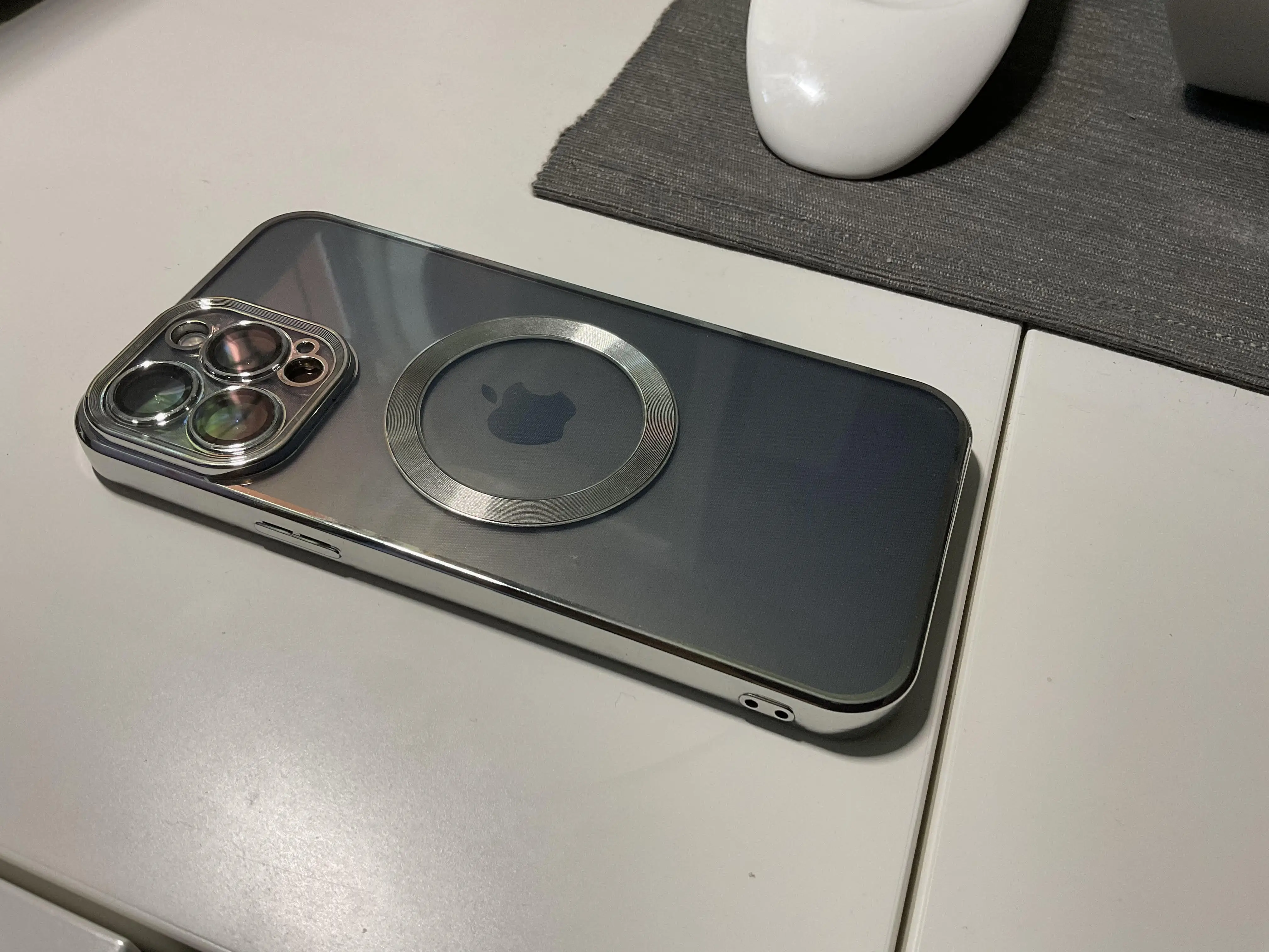 Luxury Transparent All-Around Protector Cover Case for iPhones photo review