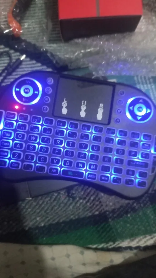 i8 Wireless Air Mouse Keyboard with Multicolor Backlight photo review
