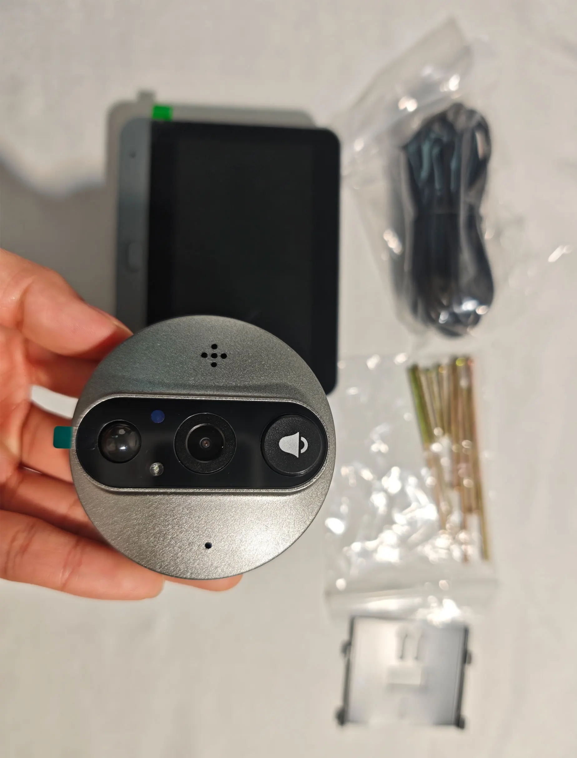 Tuya Smart 5MP 166° Wide View Angle Digital 5000mAh Wire-Free Peephole Doorbell Camera Video Intercom Home Security Door Eye photo review