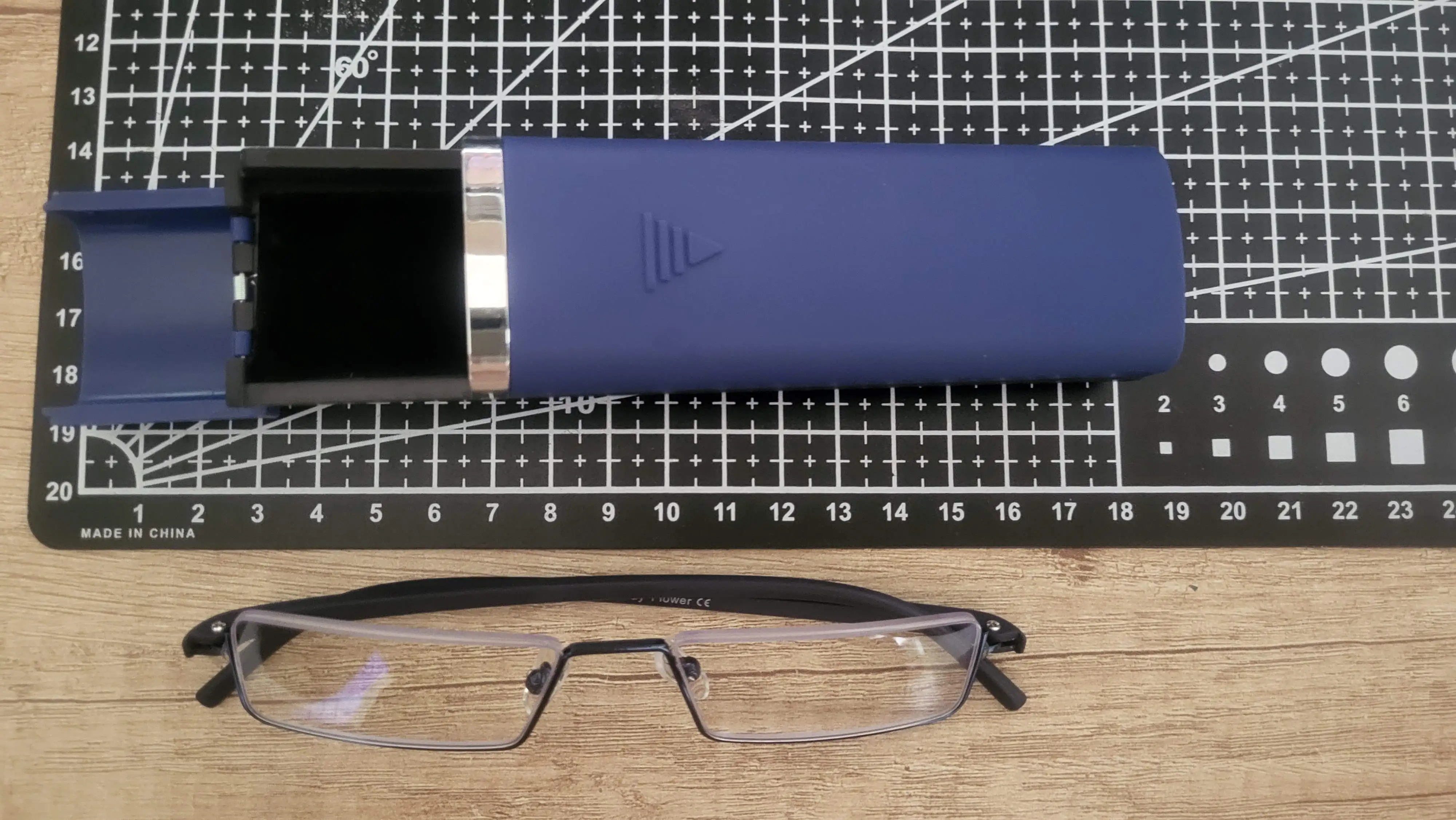 May Flower TR90 Decorative Glasses No Diopter Zero Men's Glasses Blue Light Blocking Reading Glasses For Men+1.25+1.75+2.25+2.75 photo review