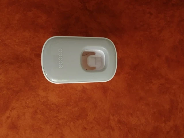 Automatic Toothpaste Single Dispenser photo review