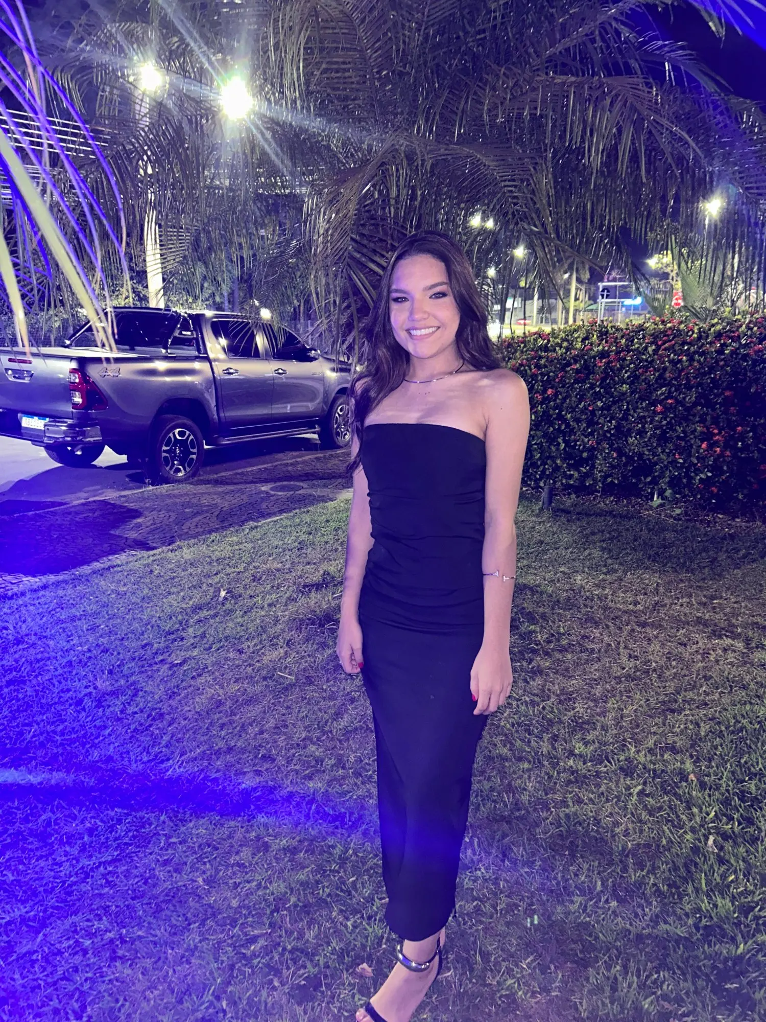 Elegant Strapless A-Line Midi Dress in Polyester photo review