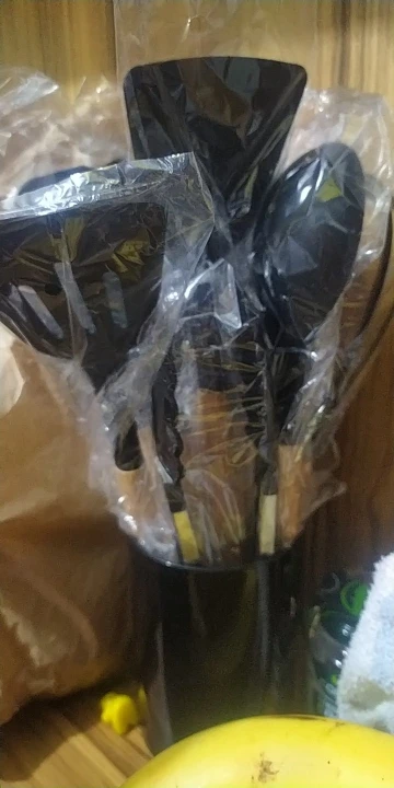 Kit 12 Utensílios De Cozinha Em Silicone E Cabo De Madeira photo review