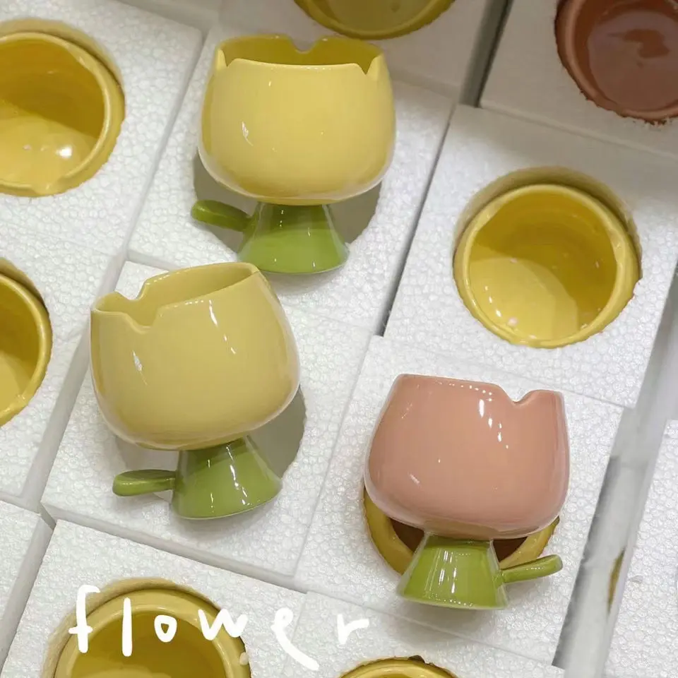 

Корейская кружка с цветами тюльпана в стиле Instagram, керамическая кружка для воды, креативная дизайнерская десертная чашка