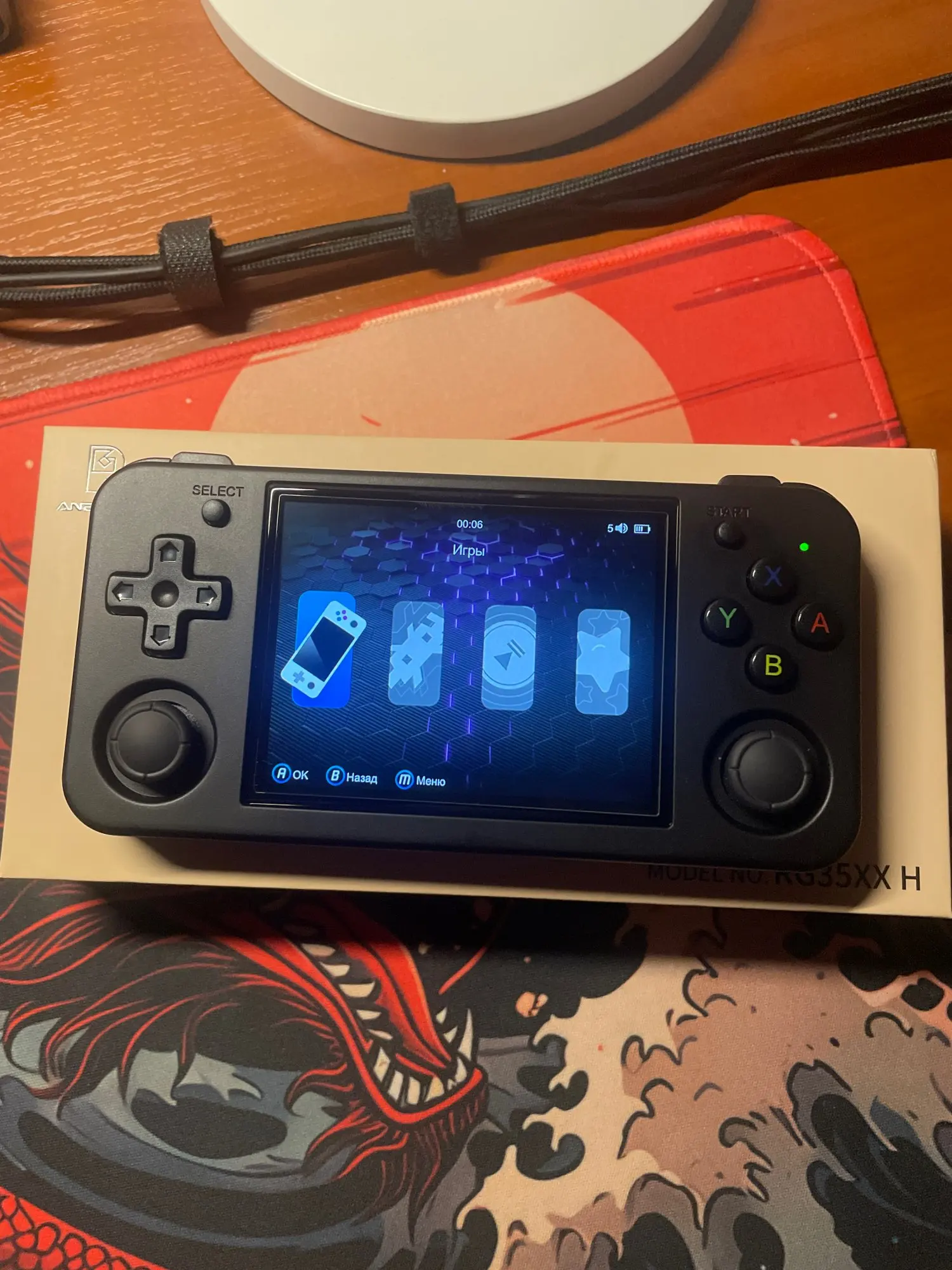 ANBERNIC RG35XX H photo review