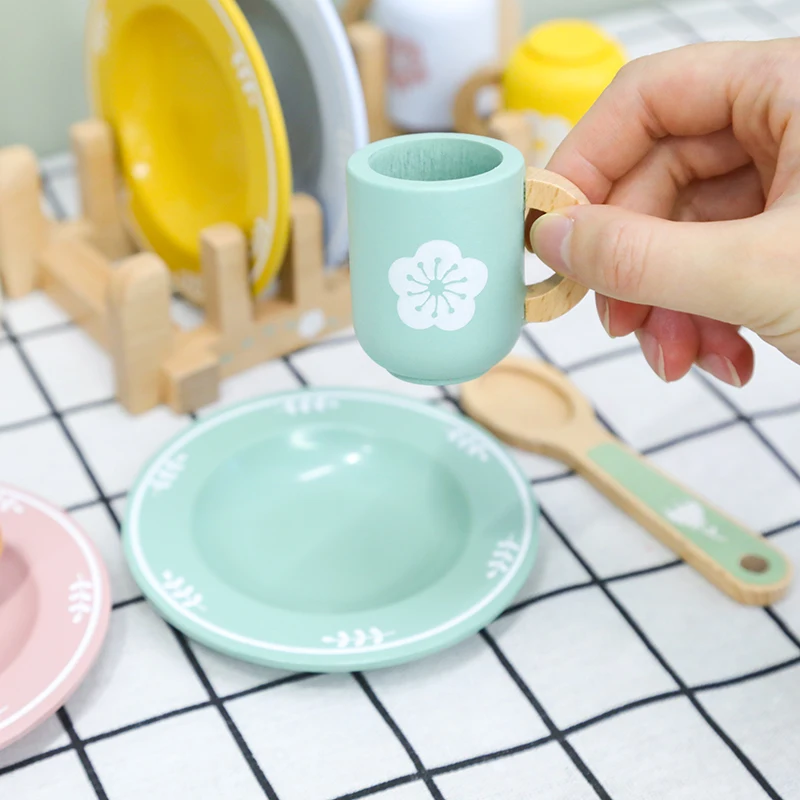 Wooden Toys Play Food Sets for Kids Kitchen Montessori Play Plates and Dishes Kitchen Accessories for Boys Girls Gifts