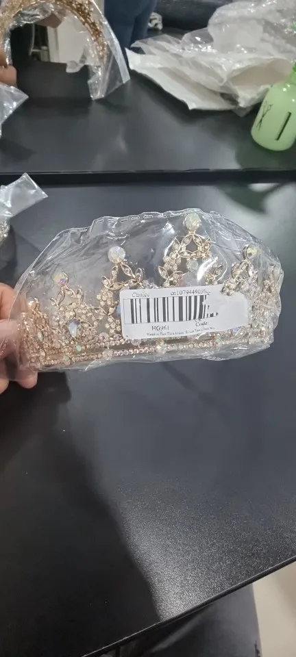 Crystal Silver Color Wedding Crown photo review