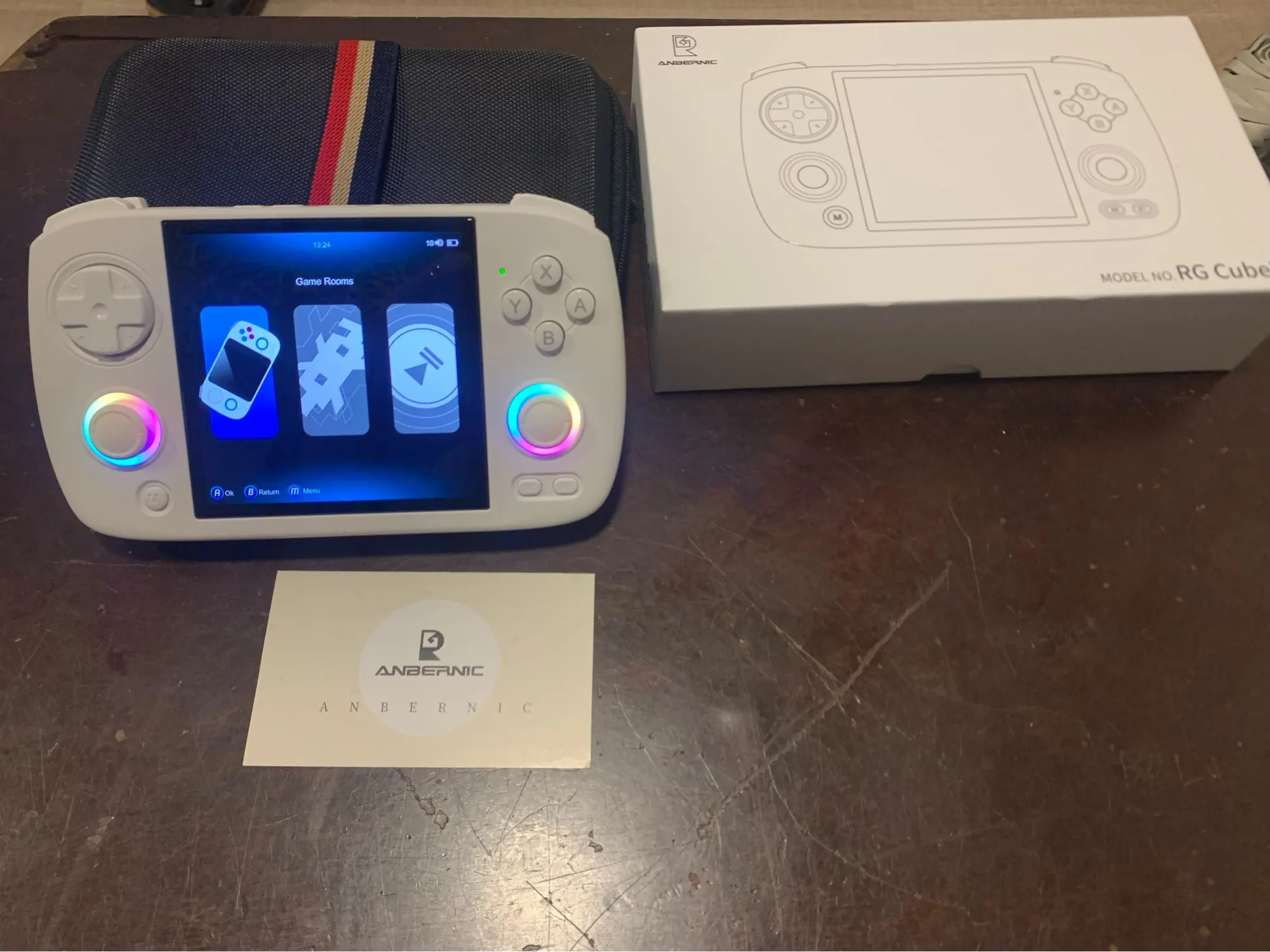 ANBERNIC RG CubeXX photo review