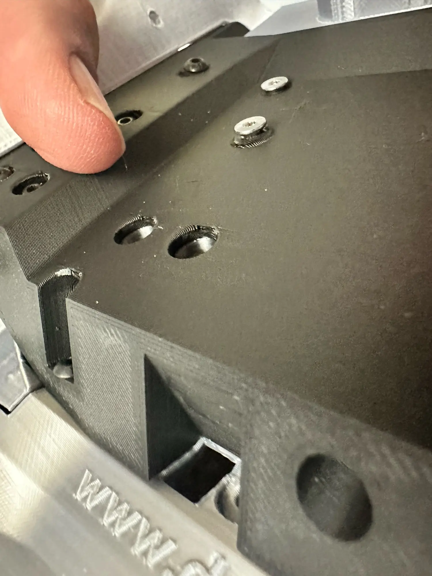 75 in 1 Precision Electric Screwdriver Set with 71 Magnetic Phillips Torx Bits 3 LED Lights Multifunctional Power Repair Tool photo review