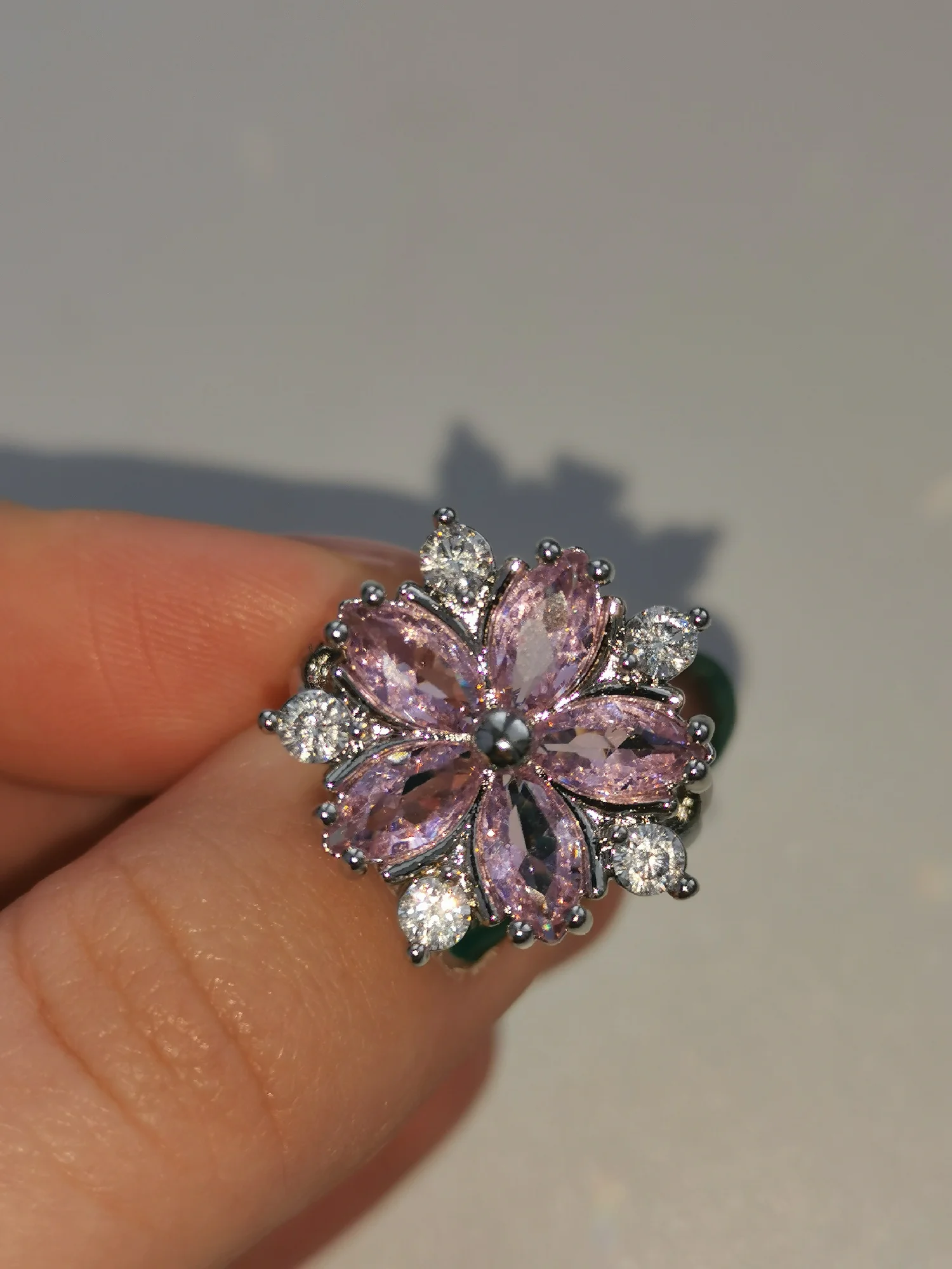 Cute Female Pink Crystal Stone Ring Charm upscale Thin Wedding Rings For Women Dainty Bride Flower Zircon Engagement Ring photo review