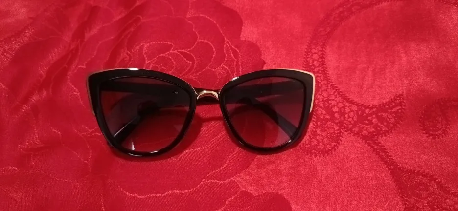 Retro Cat Eye Polarized Sunglasses - Vintage UV400 Women's Eyewear photo review