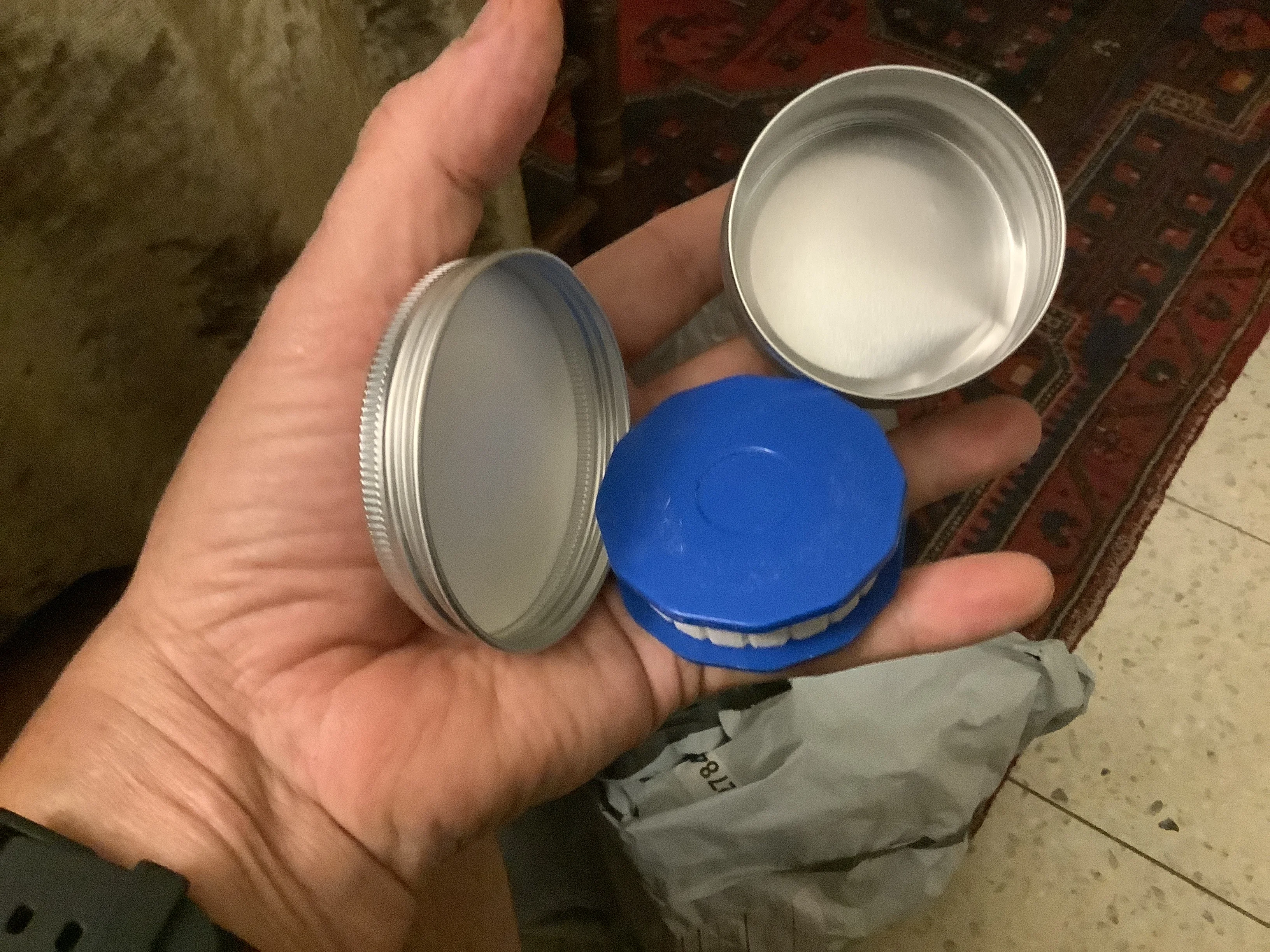 Bicycle Chain Lubricator Roller Tool for Smooth Shifting, Portable photo review