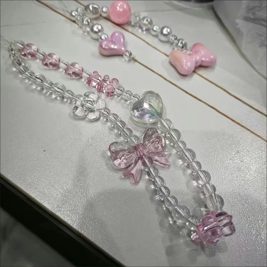 Correa de teléfono con nudo de cadena para mujer, oso Rosa coreano, mariposa, flor, llavero de cordón para teléfono móvil, bolso de niña, colgante de cámara para funda photo review