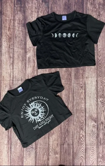 Celestial Chic Sun Moon Graphic Crop Top - Casual Crew Neck Tee photo review
