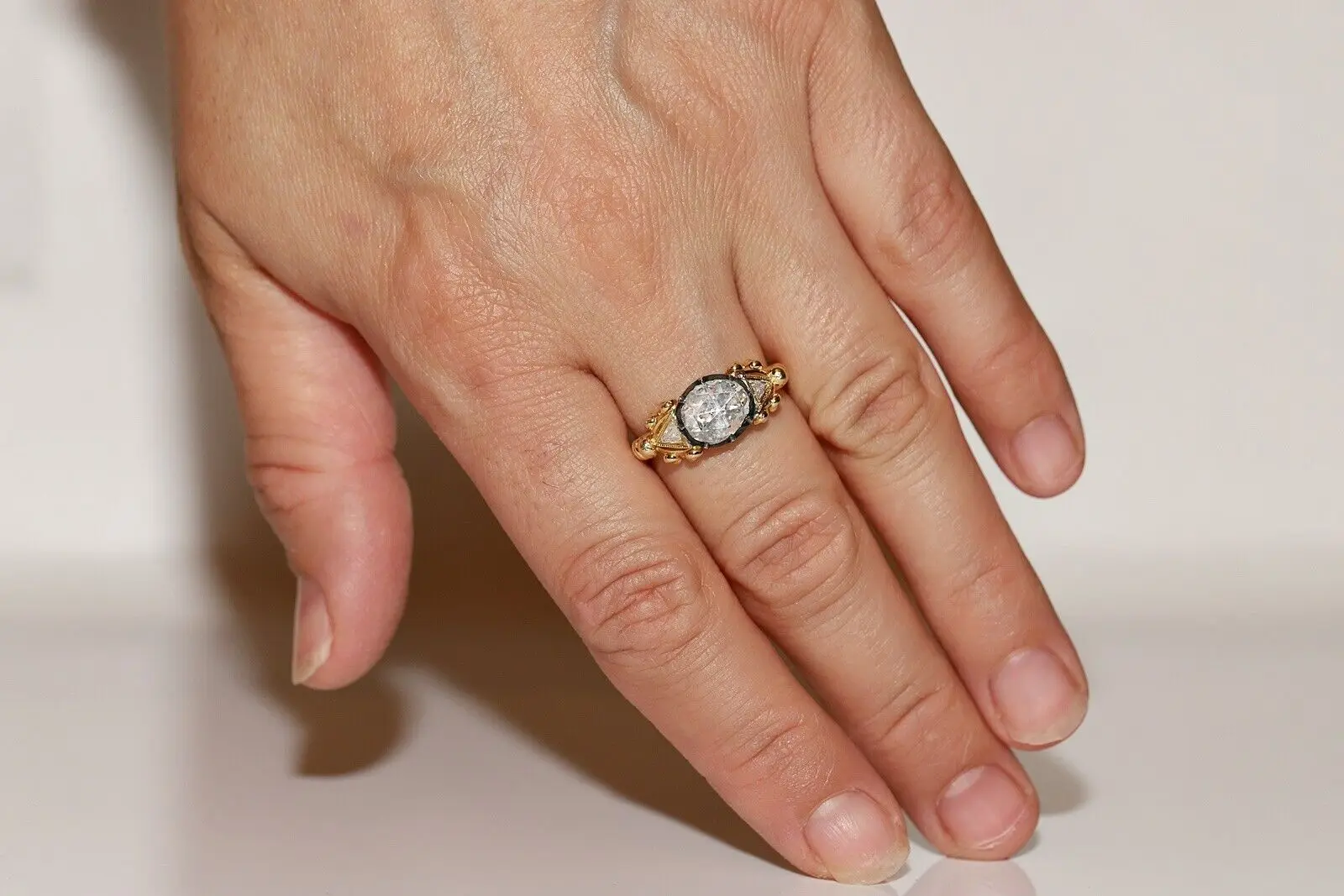 Рисунок 5 - Кольцо из 18-каратного золота в