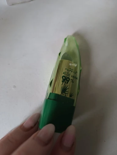 Aloe Vera Color Changing Lipstick – Moisturizing, Long-Lasting, Smooth Texture photo review