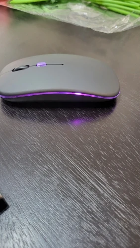 Wireless Bluetooth 2.4GHz RGB Mouse Rechargeable Silent photo review