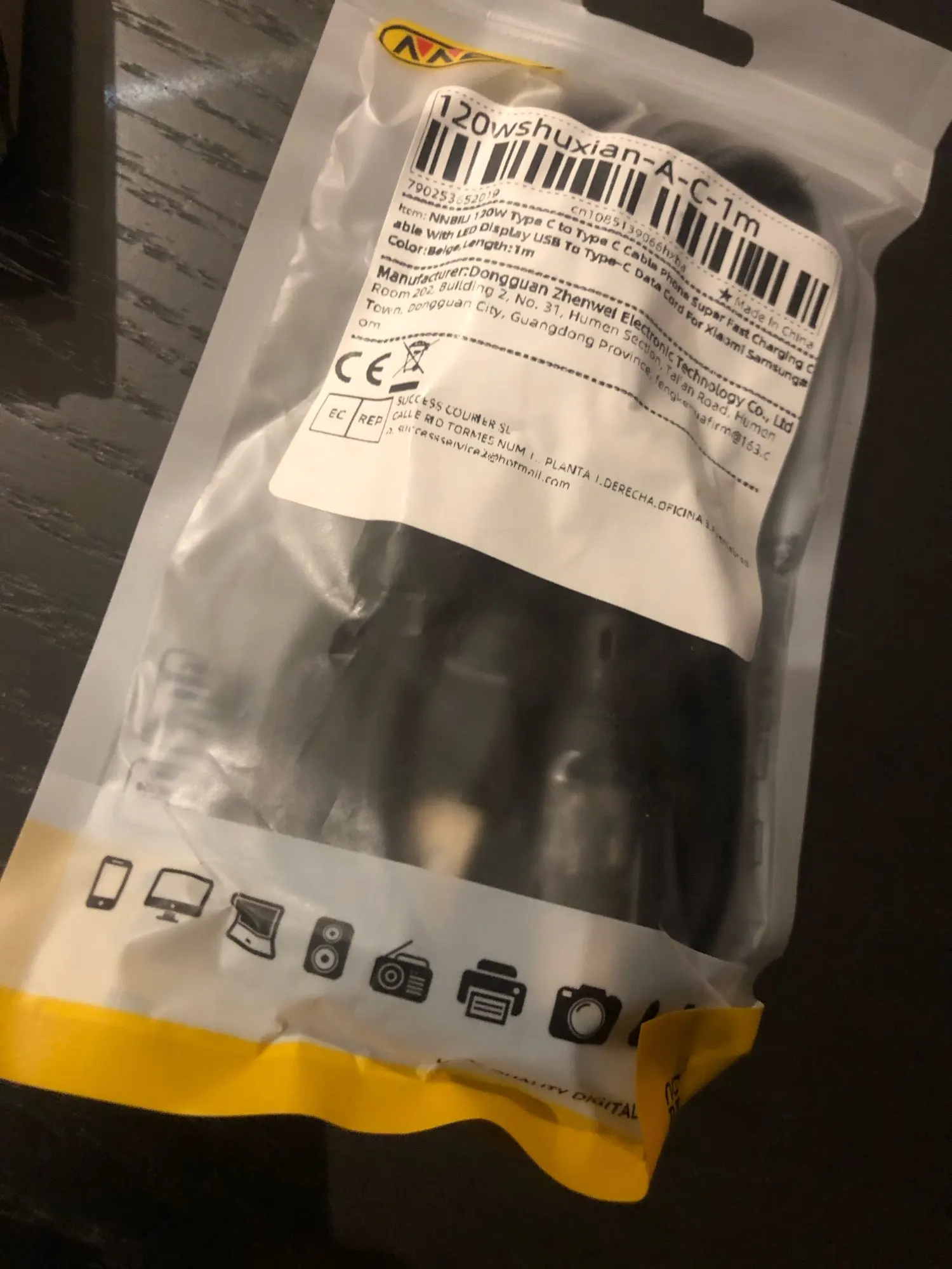 120W USB Phone Super Fast Charging Cable With LED Display 100W Type-C To Type-C Data Cord photo review