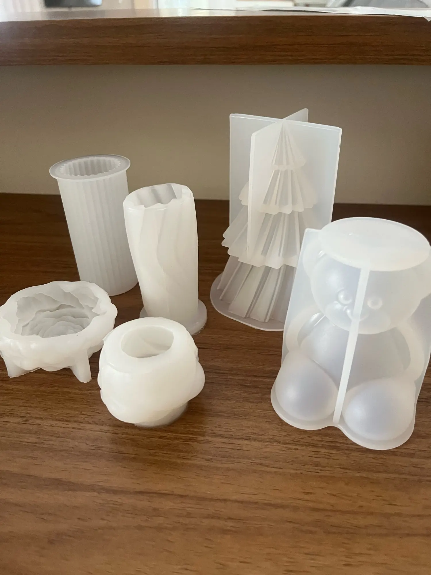 Wavy Stripe Cylindrical Candle Mould photo review