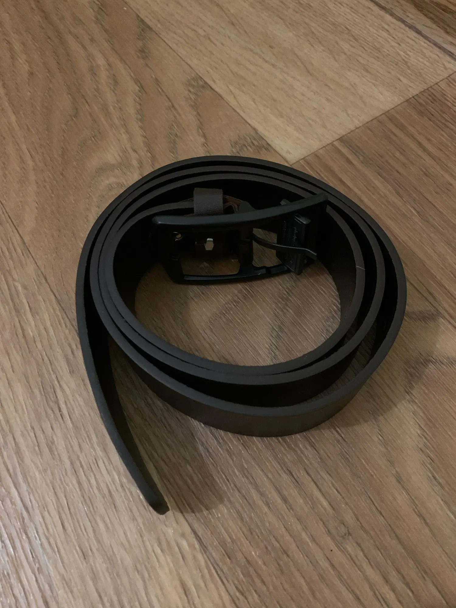 MIDNIGHT SOVEREIGN™ – Black Buckle Genuine Leather Belt photo review