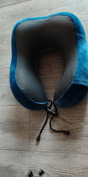 U Shaped Memory Foam Neck Pillows Soft Travel Pillow Massage Neck Pillow photo review
