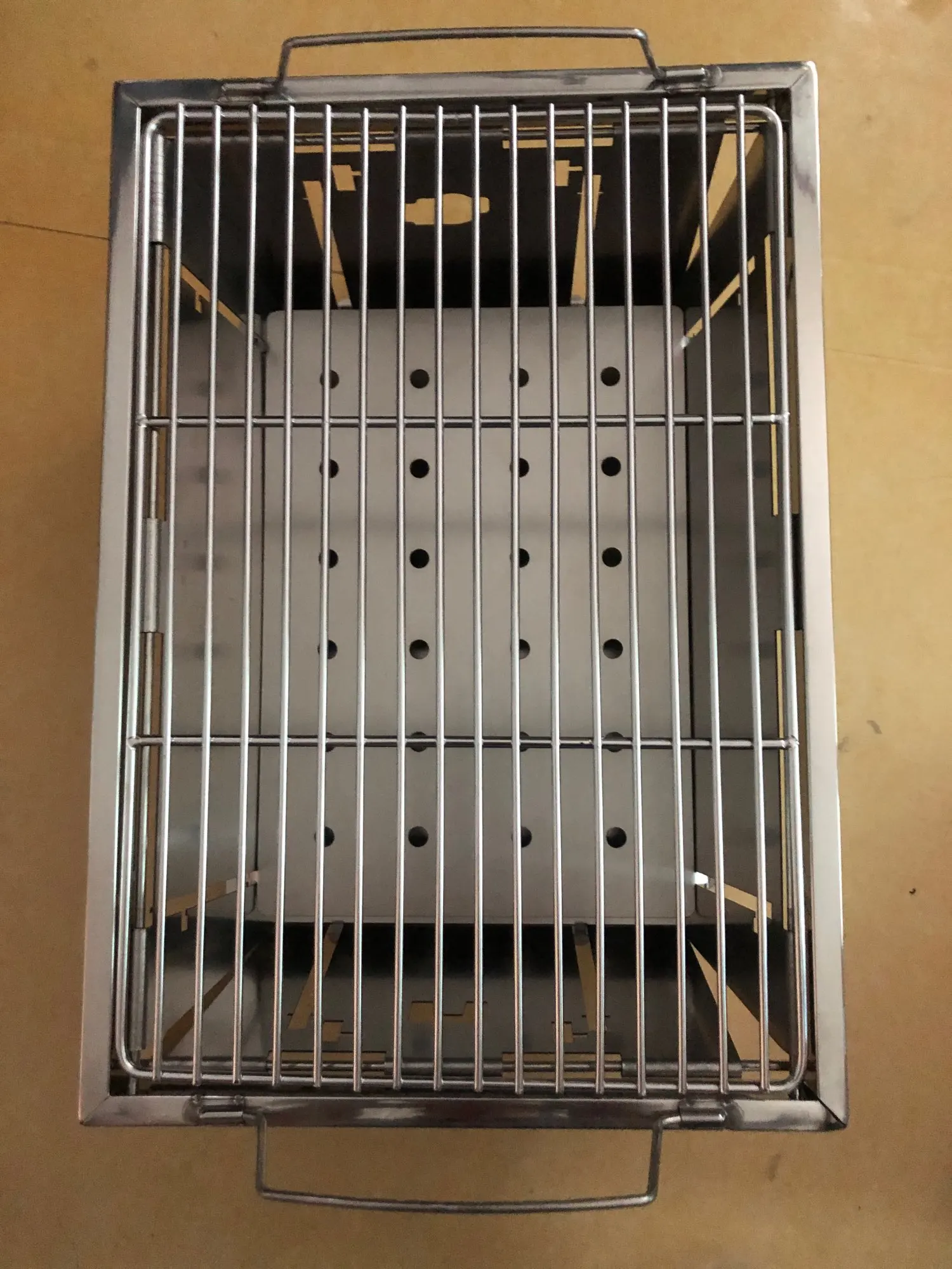Attachment image review on Androf Portable Grill Outdoor