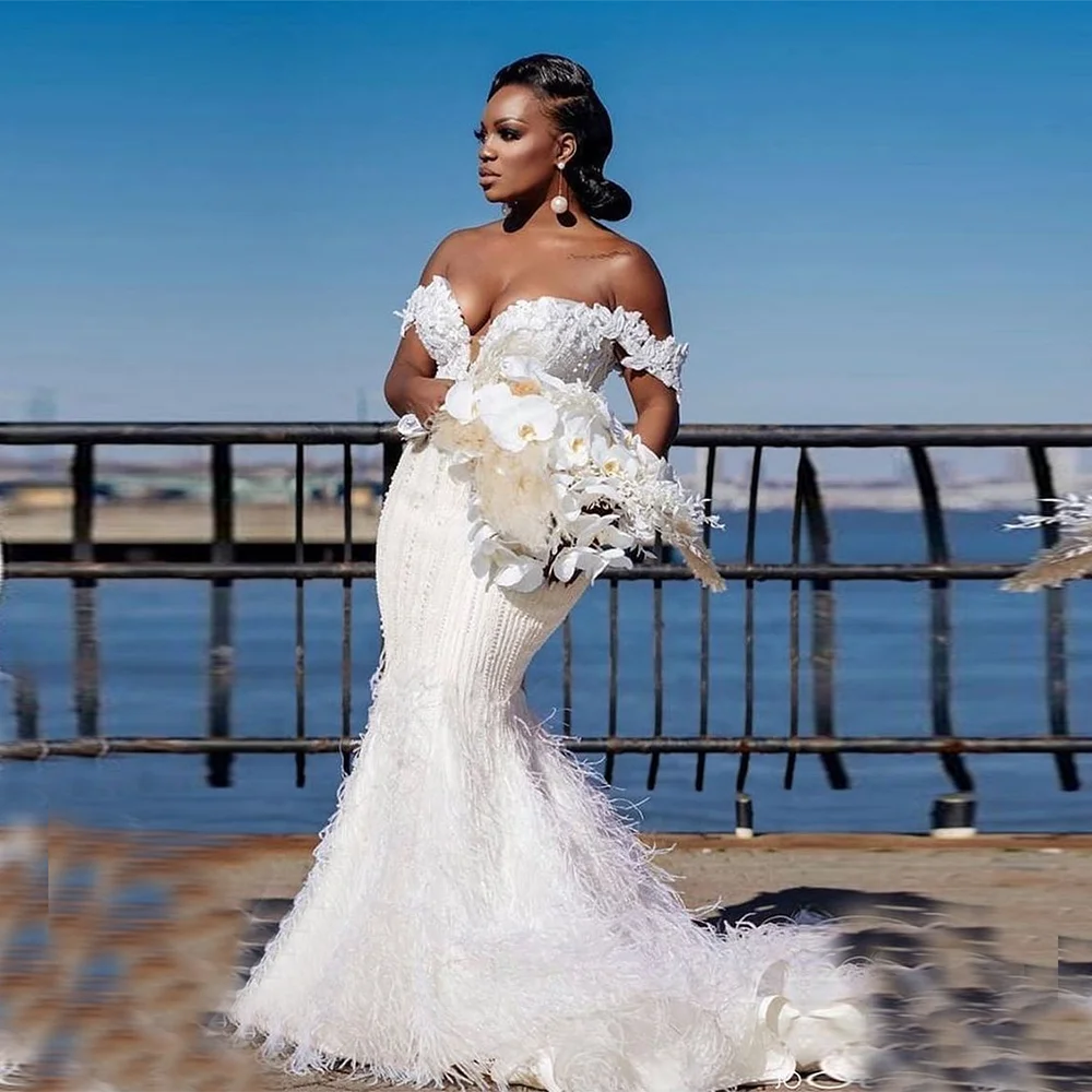 

KapokDressy South African Lace Mermaid Wedding Dress Off The Shoulder With Feathers Sexy Sweetheart Bridal Gowns Boho Bride Gown