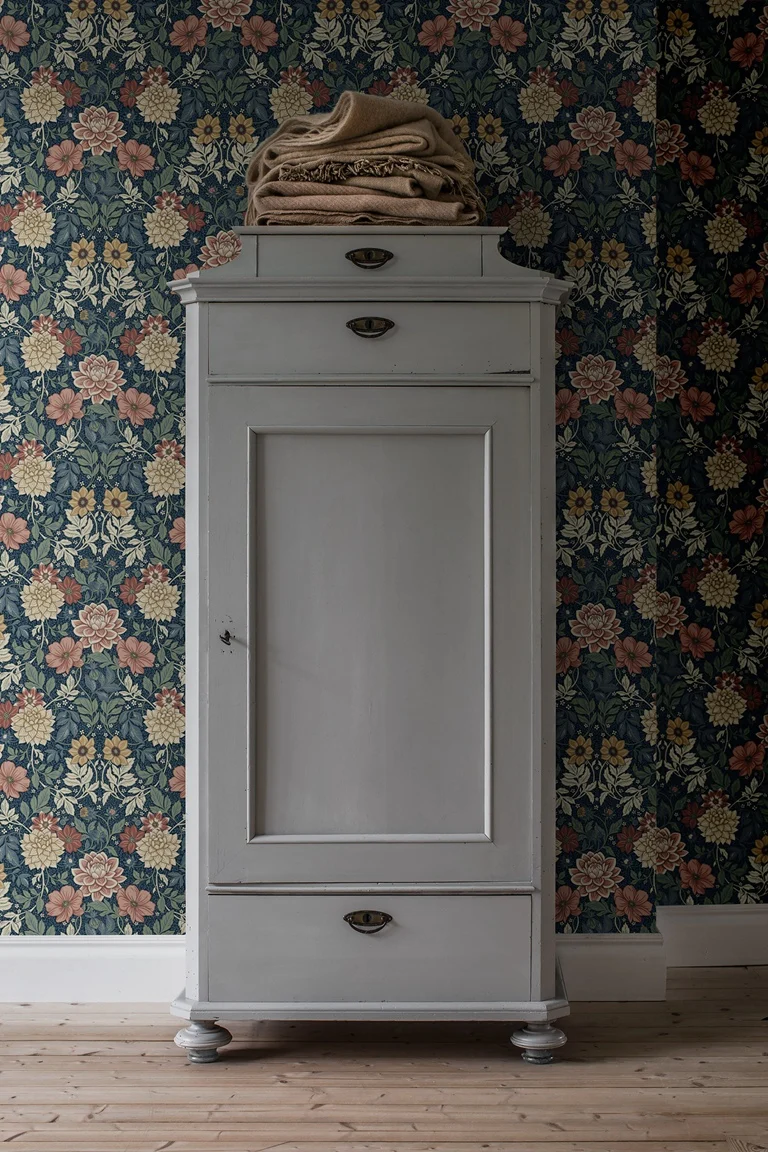 Dahlia Garden Wallpaper, Papel de parede floral