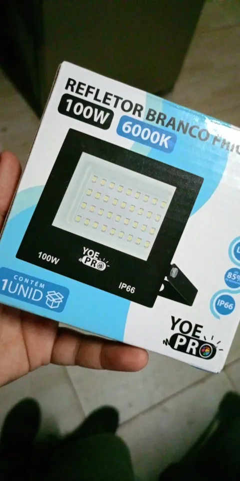 Refletor Led 100w Holofote Bivolt Prova Dágua Luz Branco Forte photo review